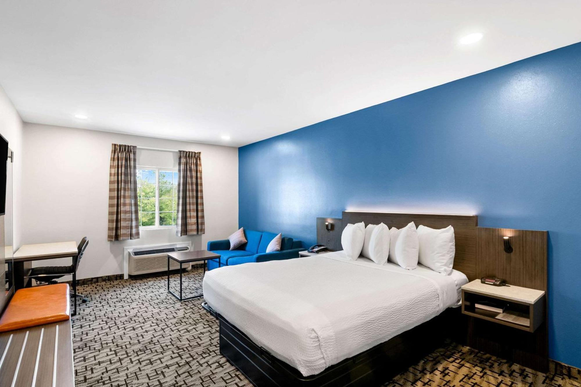 Econo Lodge Bethel - Danbury Exteriör bild