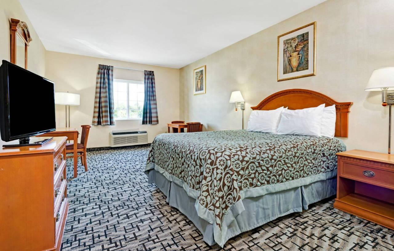 Econo Lodge Bethel - Danbury Exteriör bild